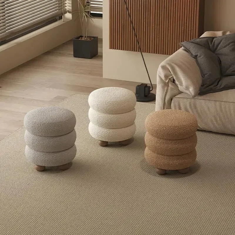 Cremefarbener Stil für Wohnzimmer, Schuhwechselhocker, Schlafzimmer, Schminktisch aus Lammwolle, Schminkstuhl, Mädchen, leichter Luxus-Nagelstuhl