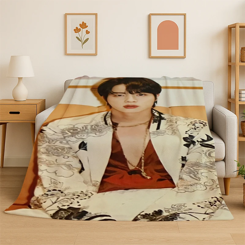 Kpop B-BTS Kim Seok Jin Sänger Flanelldecke, weiche, warme Überwurfdecke für Schlafzimmer, Wohnzimmer, Bett, Reisen, Camping, Picknick, Geschenk Image