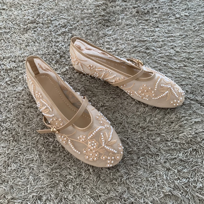 2026 Sommer Damen Mary Jane Schuhe mit Blumenstickerei, atmungsaktives Mesh, lässige Designer-Ballerinas, flache Damenschuhe