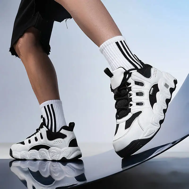 Marken-Herrenschuhe 2026 Lässige Sneaker mit Schnürung, Atmungsaktive Schuhe, Hochwertige Modische Herrenschuhe mit Dicker Weicher Sohle