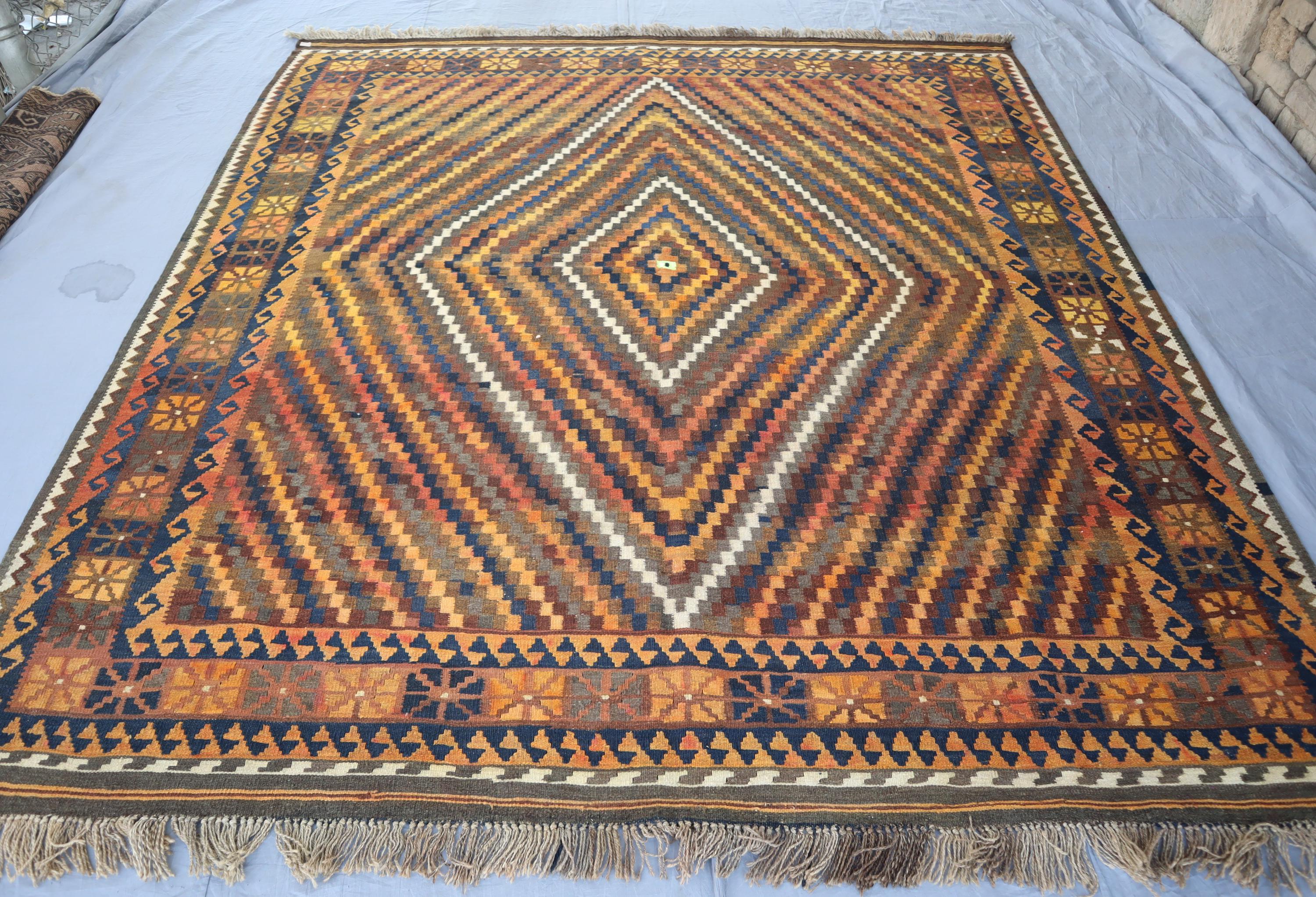 Tappeto quadrato antico 7'9x8'5 piedi - Tappeto kilim in lana afghano fatto a mano con tinture vegetali - Tappeto a tessitura piatta - Tappeto kilim G