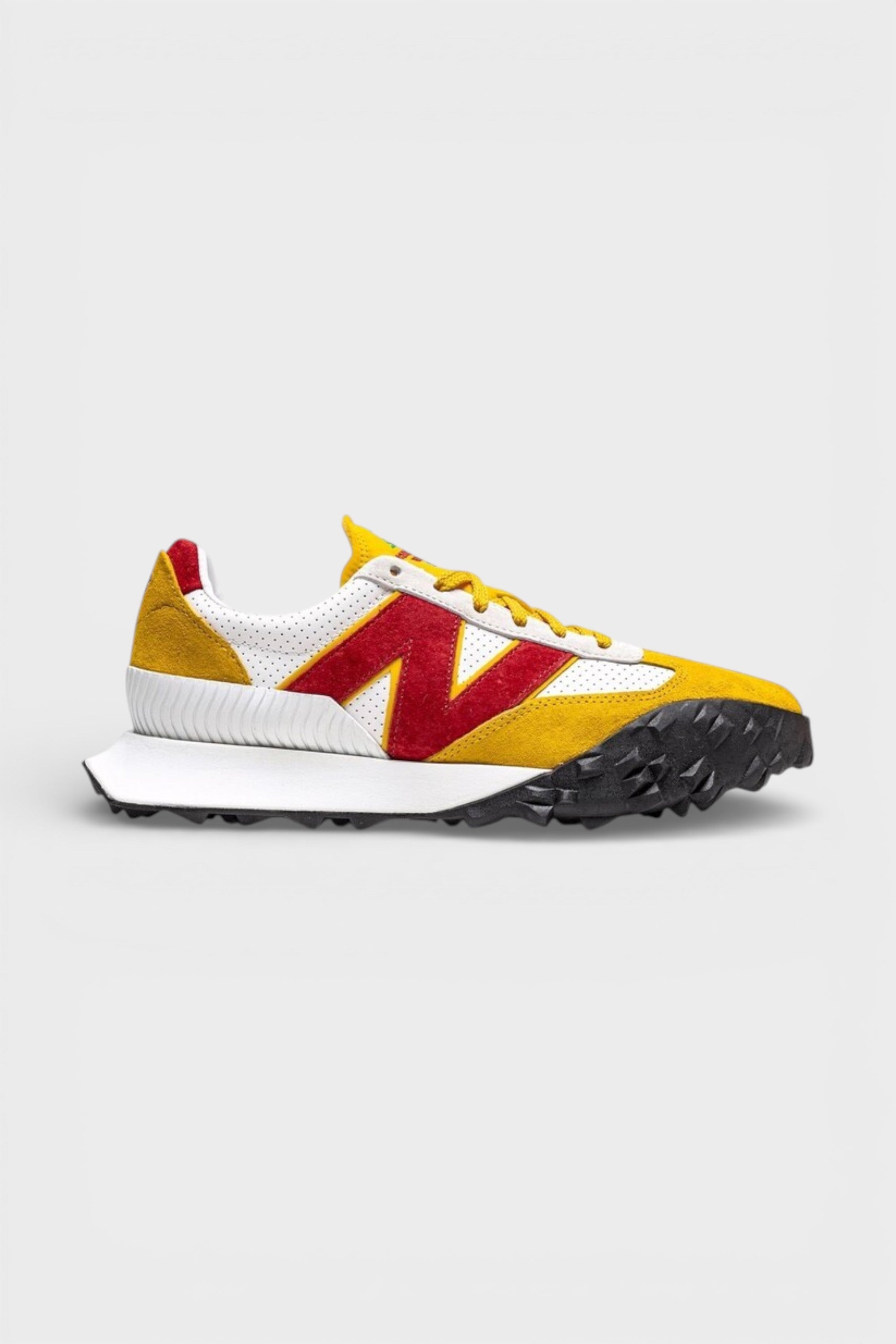 Casablanca x New Balance XC-72 Rote und Gelbe Unisex-Sneaker