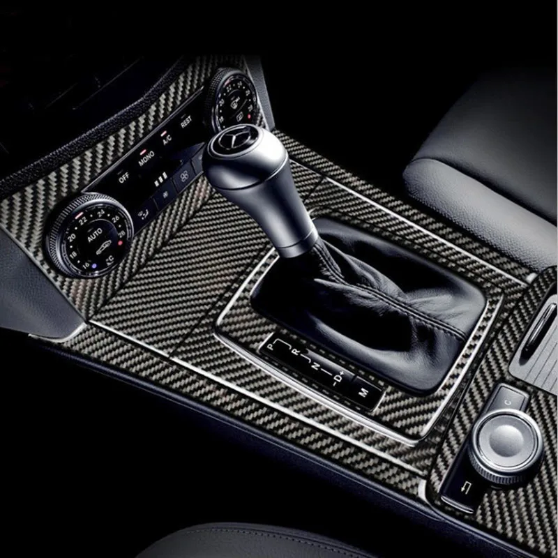 Modifica degli interni dell'auto in fibra di carbonio Copertura Trim Strisce Adesivi decorativi per accessori interni per auto Mercedes Benz C W204