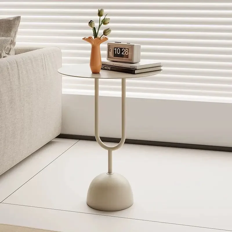 Couchtisch aus Metall, kleiner Beistelltisch, runder Beistelltisch, moderner Couchtisch für Getränke, Cocktailtisch, Akzent-Sockel für das Wohnzimmer Image