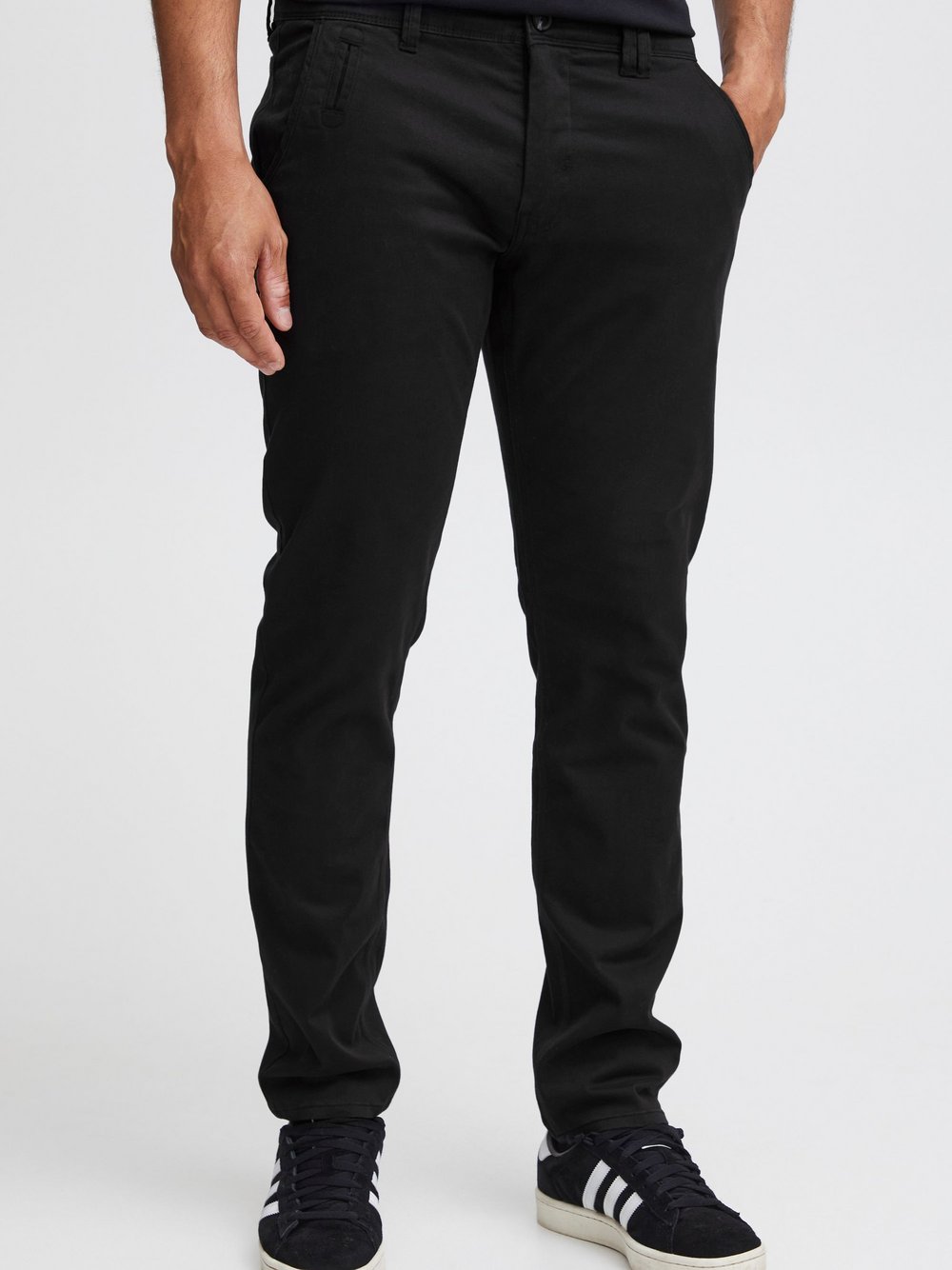 BLEND Chinohose Herren schwarz, 31-32 Image
