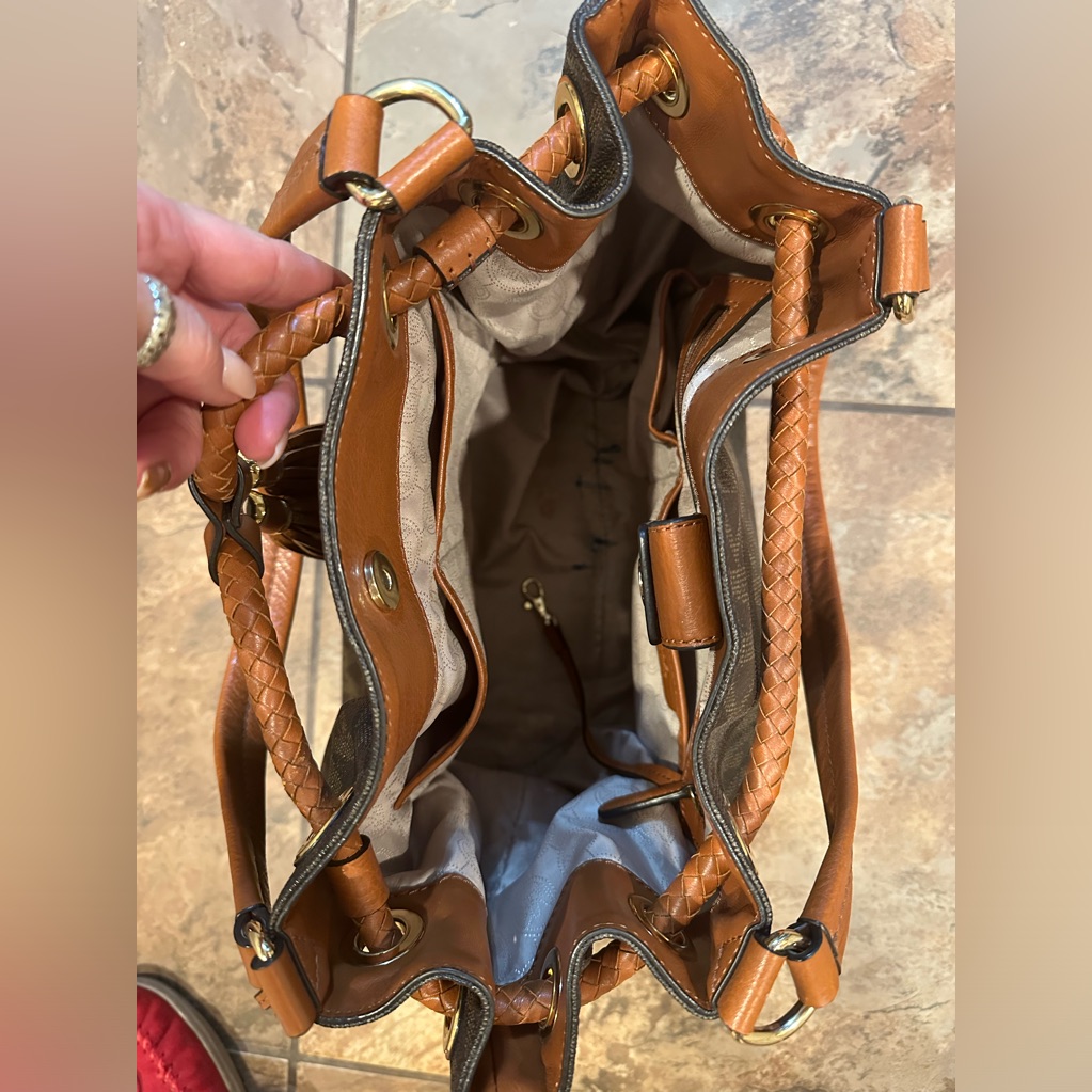 Michael Kors Bags | Gently Used Michael Kors Handbag | Color: Brown | Size: Os