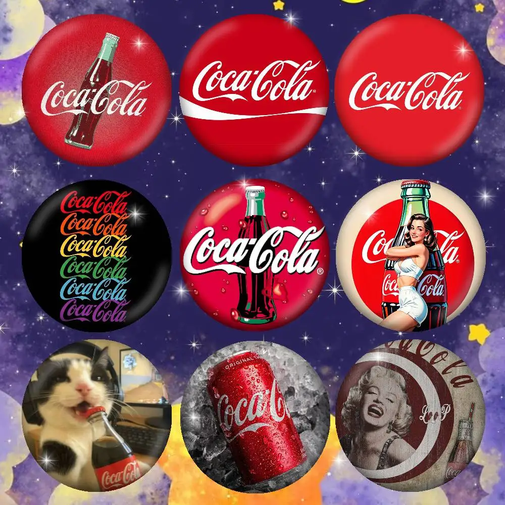 Coca-Cola Soda-Wasser-Design Blech-Anstecknadel, personalisierter Anime-Charakter, Old-School-Brosche, Cartoon-Kragenabzeichen, Schmuckgeschenk für Fans