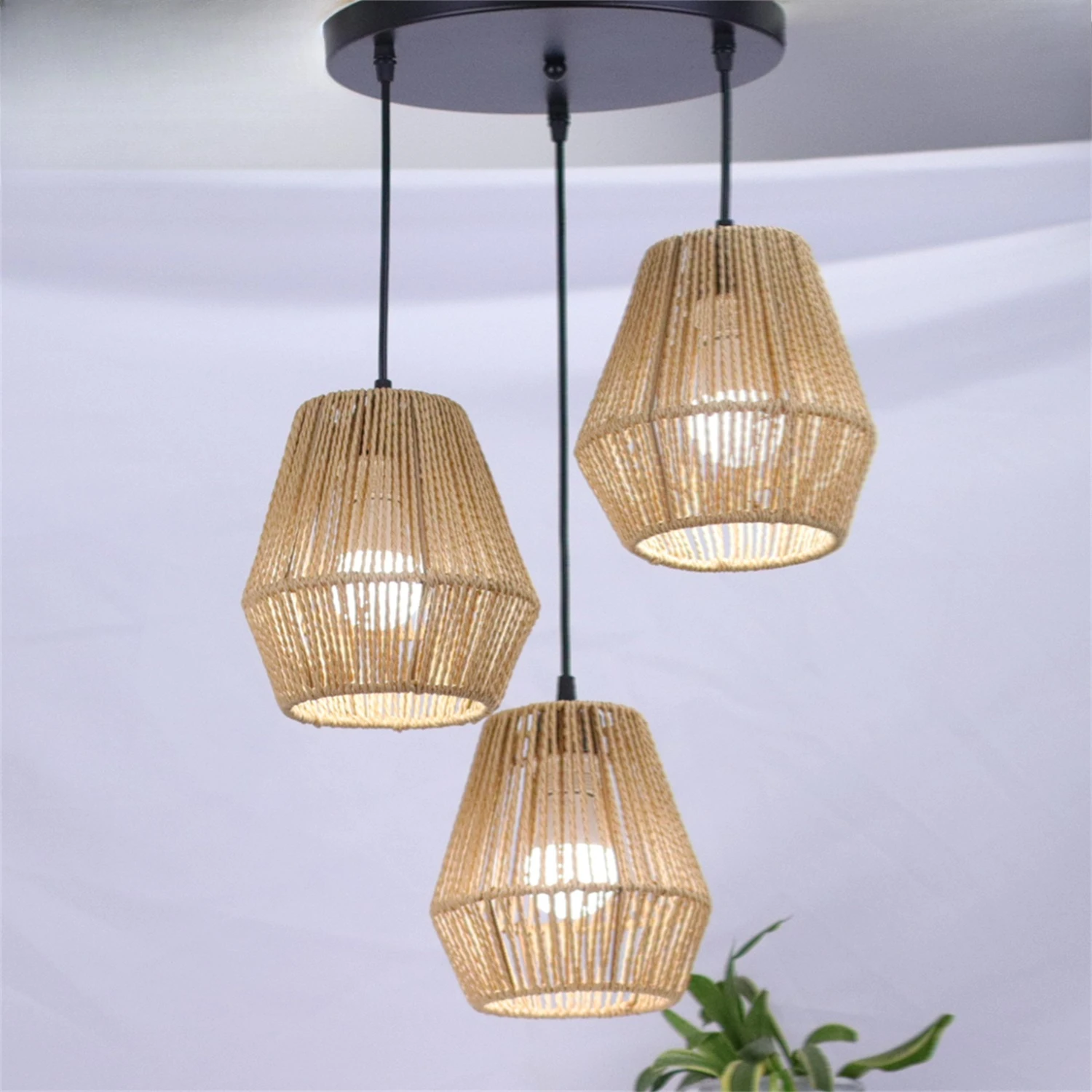 JOYINLED Rattan-Pendelleuchte Gewebter Lampenschirm für Restaurant Bar Schlafzimmer Balkon Decken-Hängeleuchte Einfach Retro Handgewebtes Rattan