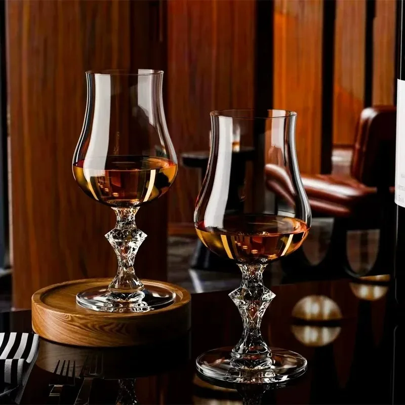 1 Stück Whiskyglas Luxuriöses Snifter-Verkostungsglas für Bourbon Scotch Cognac Elegante Klare Weingläser für Bar & Zuhause Geschenk Image