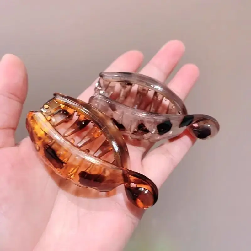 2 Stück Koreanische Rutschfeste Bananen-Haarspangen Kleine Vertikale Klauen für Frauen und Mädchen Elegante Hohe Pferdeschwanz-Haarnadeln Twist-Klauen Haarschmuck Image