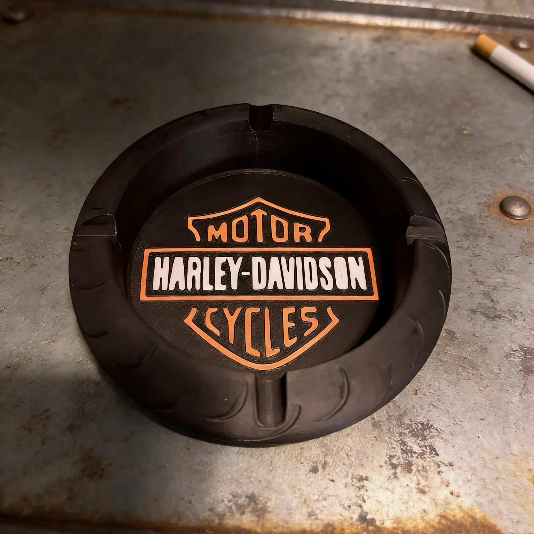 Harley-Davidson Reifenförmiger Aschenbecher 3D-Gedruckt für Harley Davidson Softail Sportster VRSC Touring X48 883 1200 Street Glide Neu