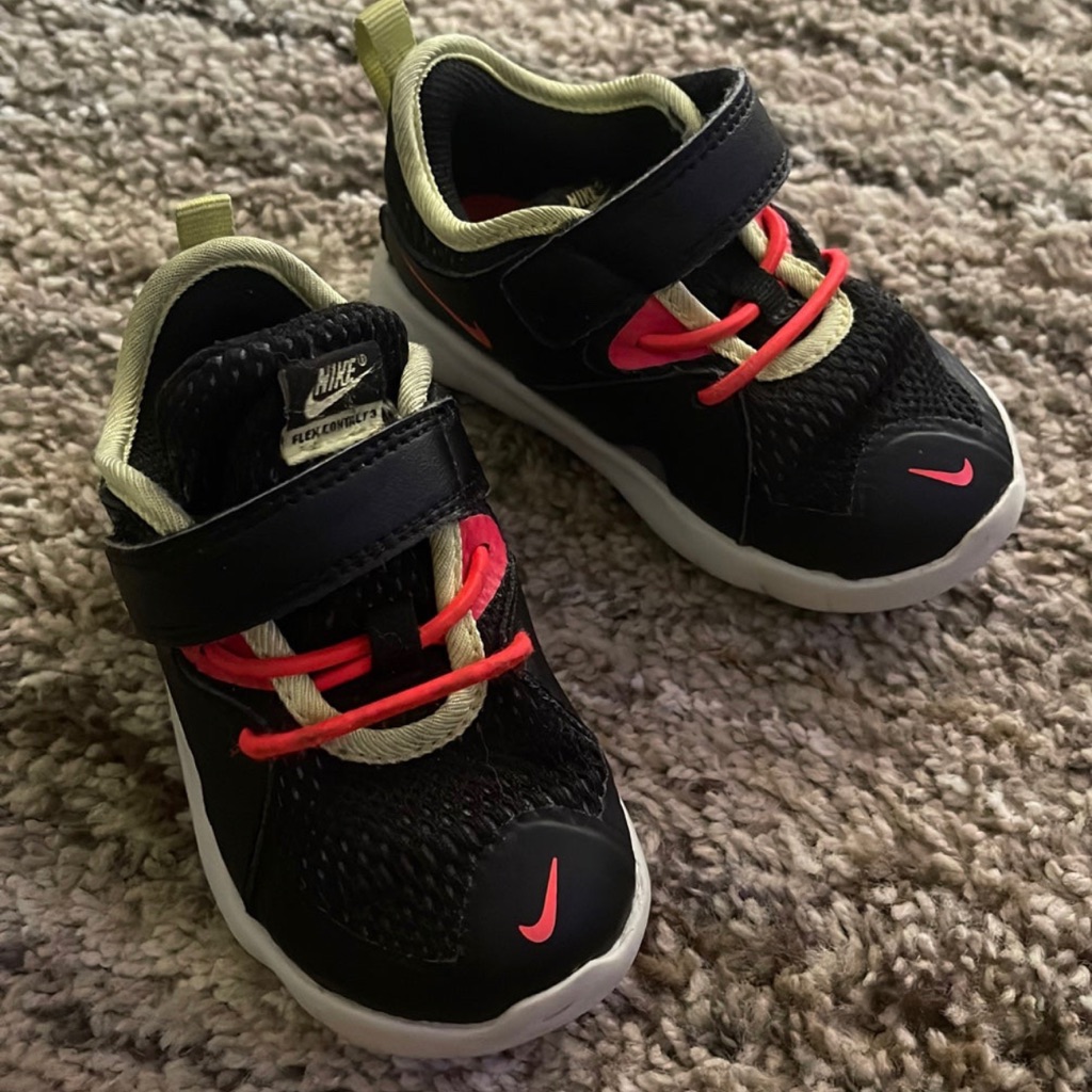 Nike Shoes | Boys Nike Shoes Size 6c | Color: Orange/Yellow | Size: 6bb