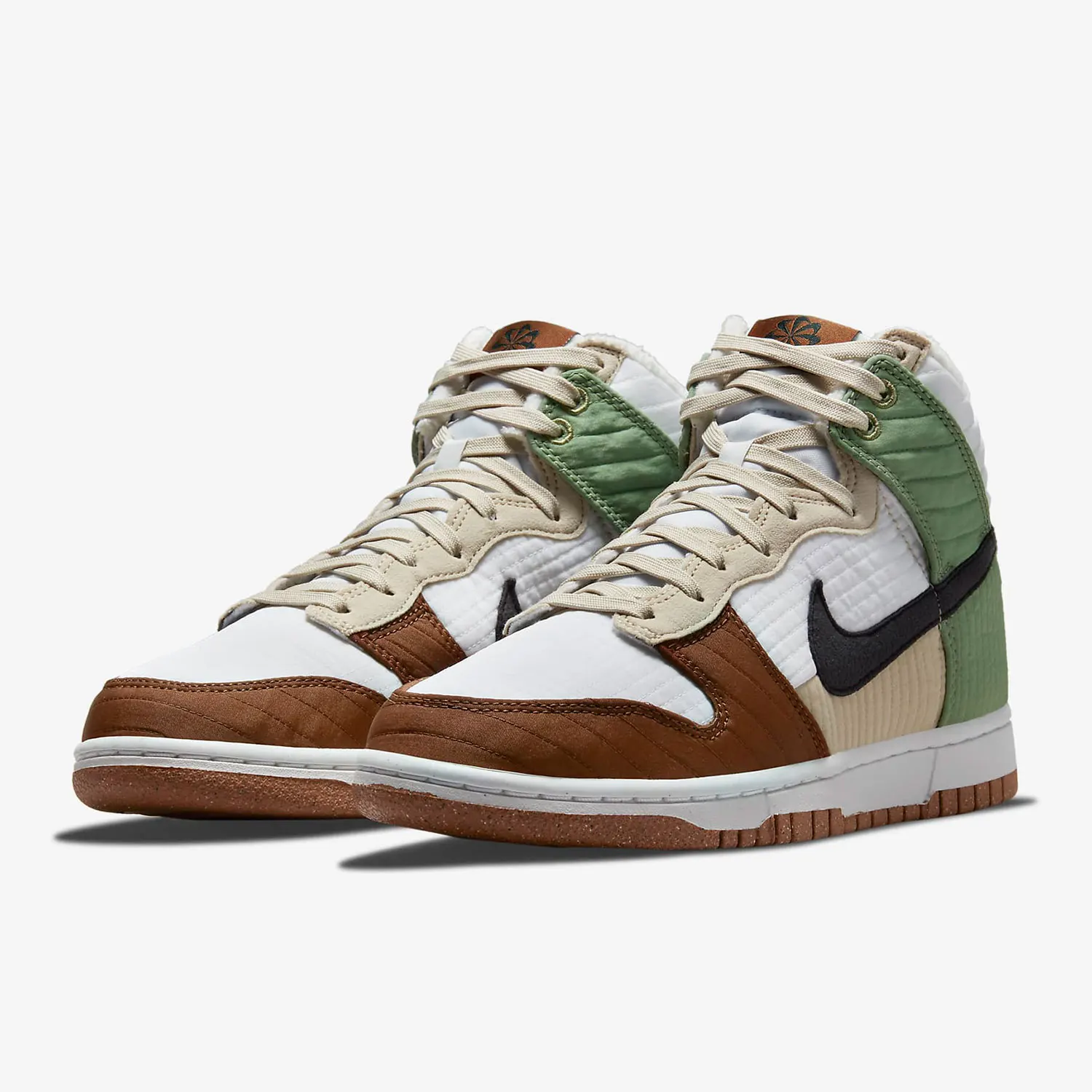 Nike Original DUNK HIGH LX NEXT Unisex-Sneaker mit Fleecefutter DN9909-100 Image