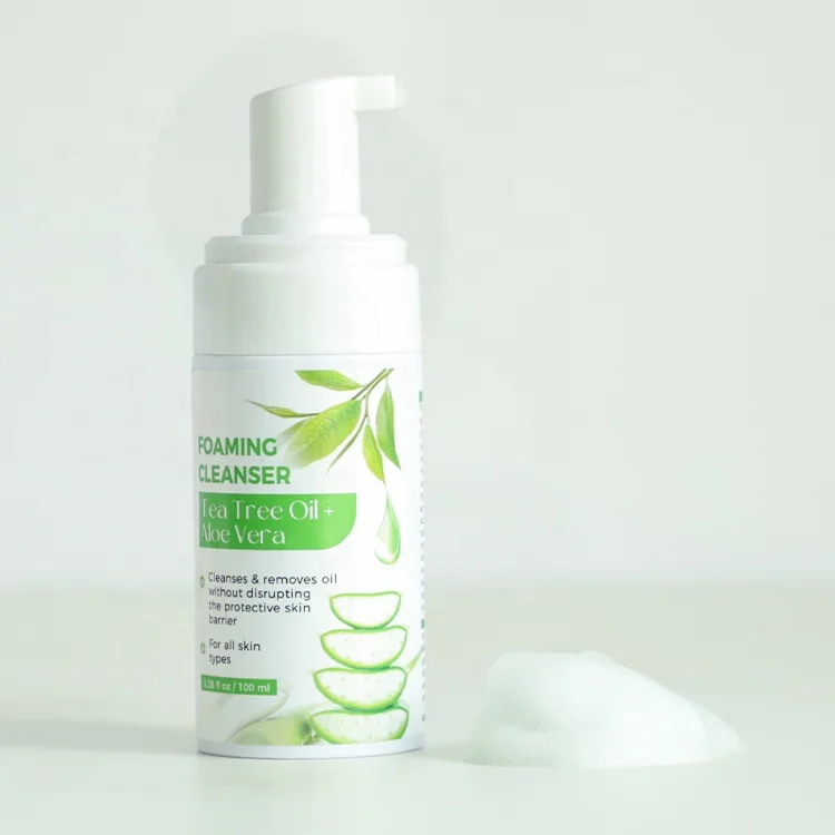 Private Label Oil-control tè verde detergente viso Anti Acne per pelle grassa olio per alberi Aloe Vera detergente idratante agli aminoacidi