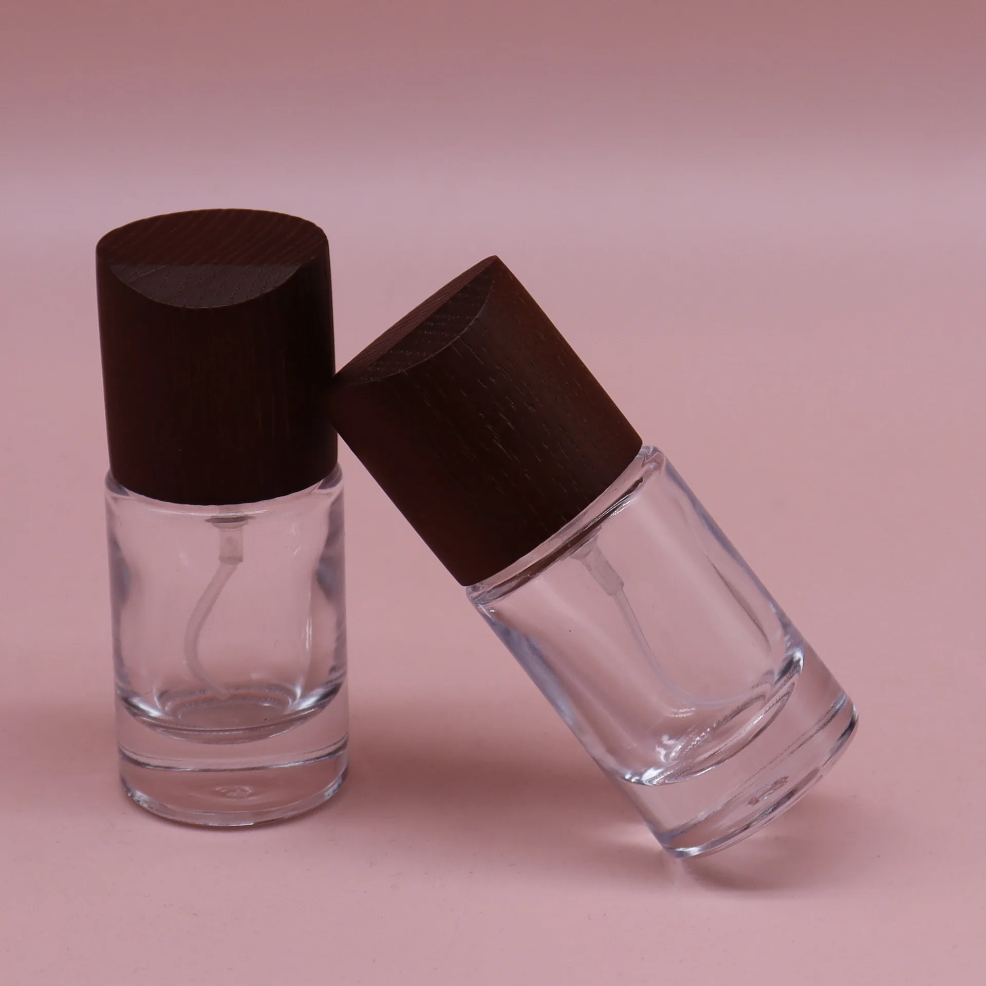 Commercio all'ingrosso della fabbrica 15ml di lusso vuoto di vetro bottiglia di profumo di profumo con tappo di legno 15ml di vetro bottiglie di profumo