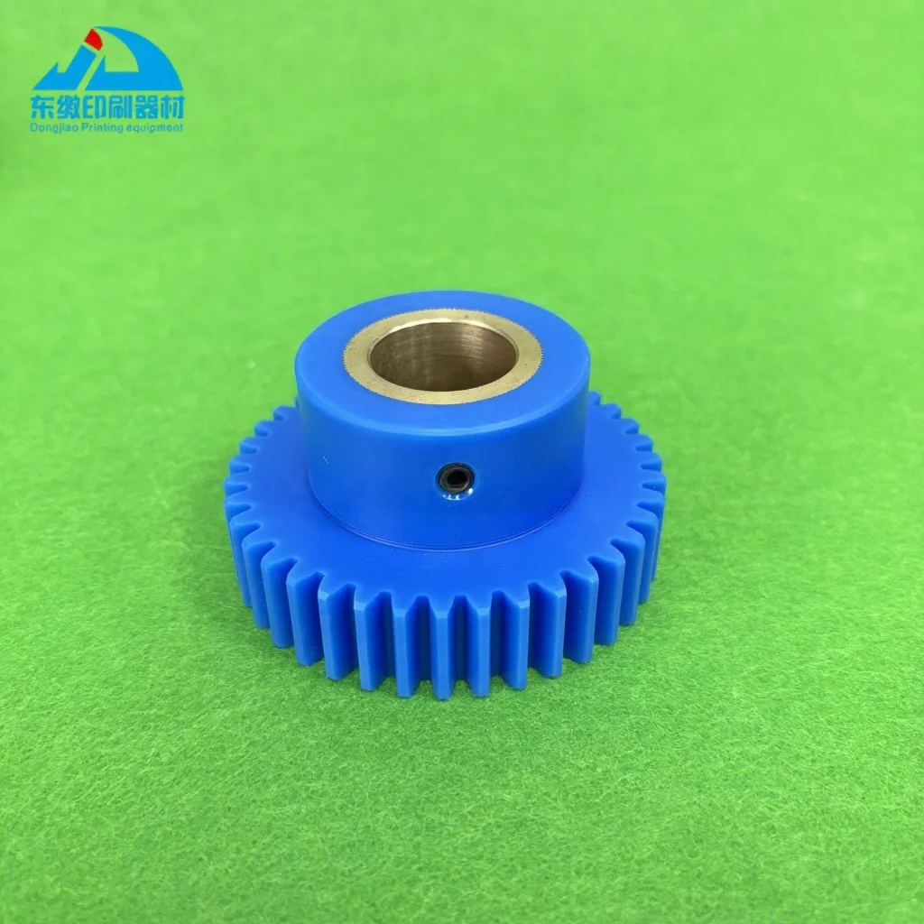 Vendita calda 1 pezzo 39 denti di Nylon ingranaggio di plastica per Komori macchina da stampa Offset parti di acqua bastone ingranaggio con l'alta qualità