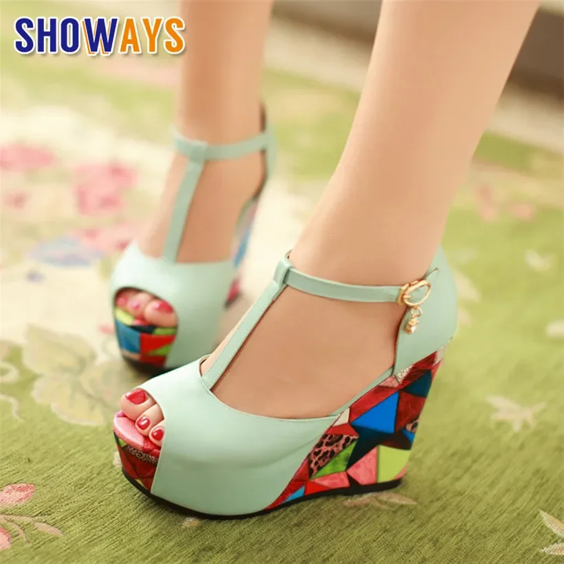 Große Größe Frauen Plattform Keil Sandalen Geometrische Drucken Hohe Dicke Heels Rosa Blau Casual Party T-Strap Dame Sommer peep Toe Schuhe