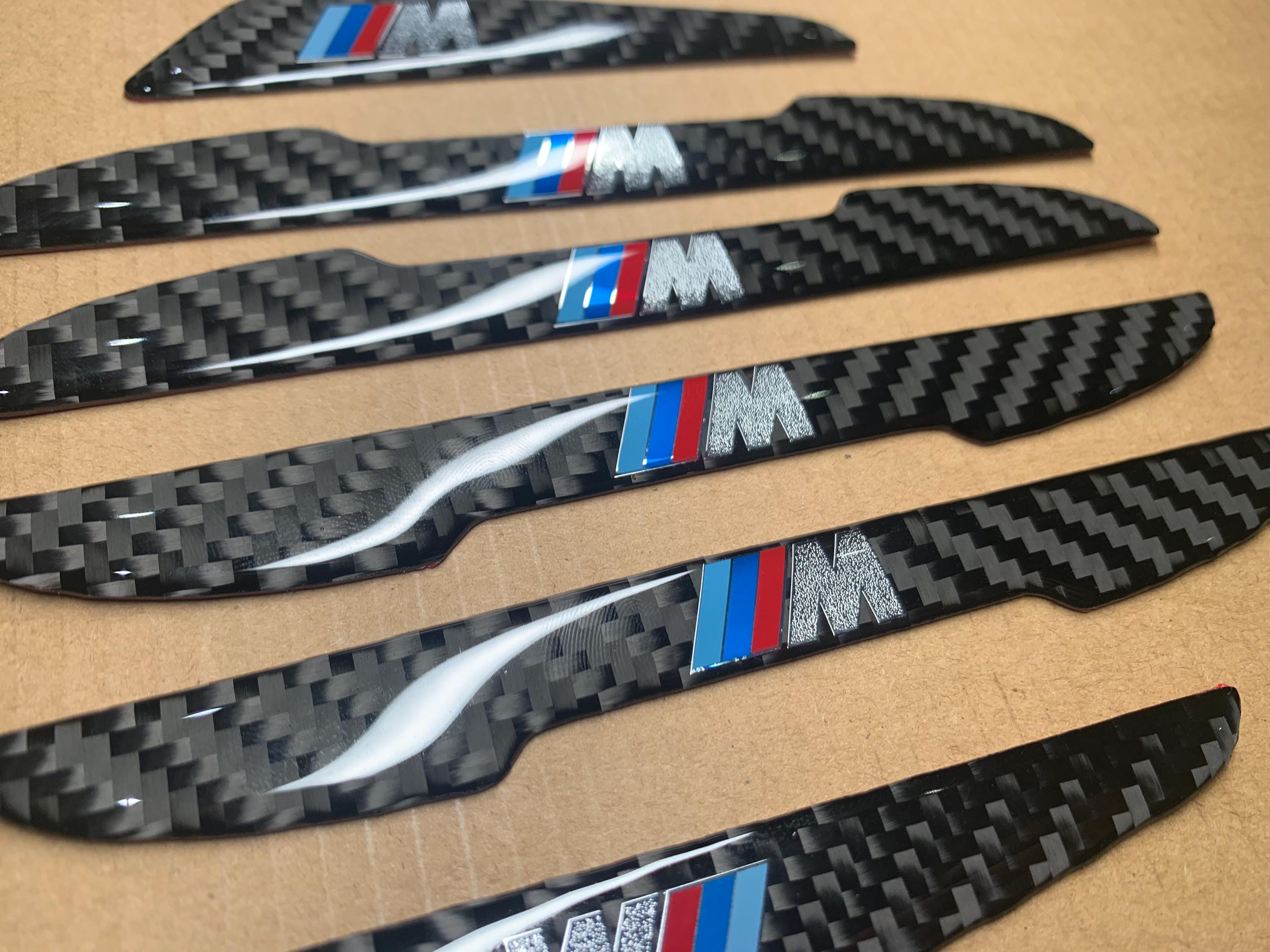 Set di 6 adesivi in fibra di carbonio per BMW / M, bianco / nero, per la protezione dei bordi delle portiere laterali / specchietti, per BMW M 1 2 3 4