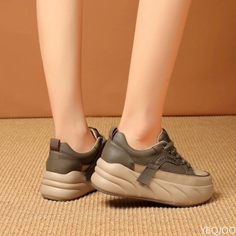 Große Größen Frühling und Herbst Mode Neue Dickbesohlte Höhenerhöhende Damenschuhe Trend Vielseitige Lässige Flache Damenschuhe