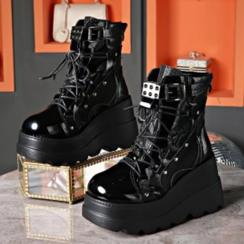 2026 Hochwertige Damen-Stiefeletten mit hohem Absatz, neue Plateau-Keilabsatz-Stiefel mit Schnallen und Schnürung, modische High-Top-Reißverschluss-Freizeitschuhe