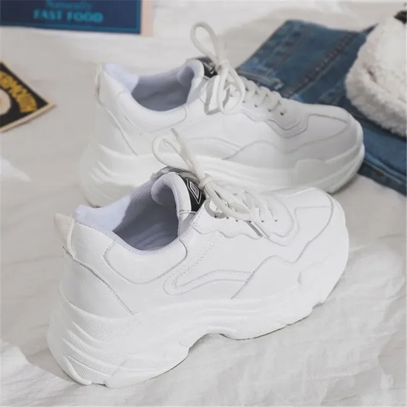 2024 neue Designer Frauen Freizeit schuhe Pu Leder Plattform Schuhe Fitness studio Sport Jogging Turnschuhe Korb Chauss ures Femme Zapatos Mujer