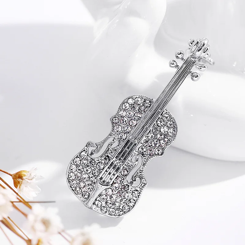 Eleganti spille per violino con strass per donna, ciondoli, personalità punk, spilla per chitarra, abito da uomo, spilla, regalo di gioielli per feste in cristallo