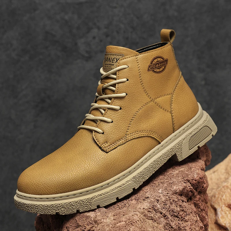 Klassische Leder herren Stiefeletten Mode Mann High Top Schuhe Neue Outdoor Wanderschuhe Bequeme Männliche Casual Botas Motorrad Stiefel
