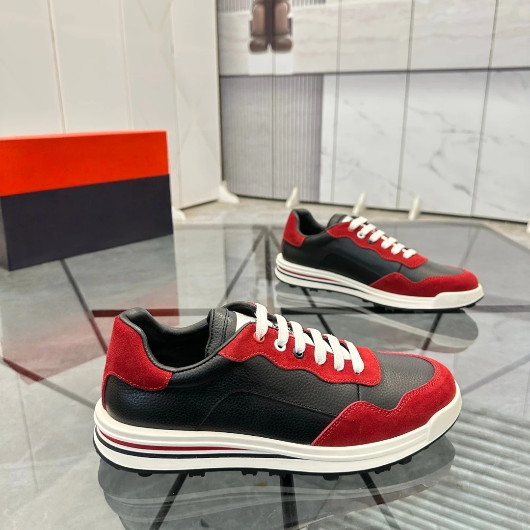 Handgefertigte Herrenschuhe Luxus Casual Sneakers Trendige Sportschuhe Fußbekleidung Urlaubsgeschenke Schafsfell-Futter Hochwertiges Rindsleder Wildleder