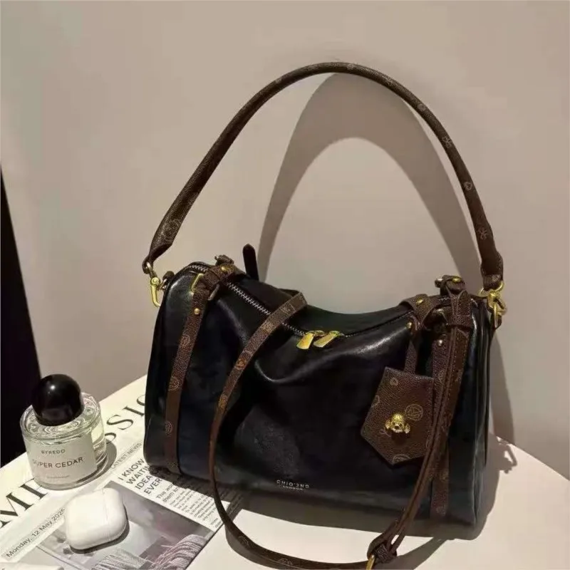 Schwarze Luxus-Boston-Einkaufstasche für Damen, gefrostet, große Kapazität, tragbare Umhängetasche, Damenmode, Vintage-Pendler-Alltagshandtasche