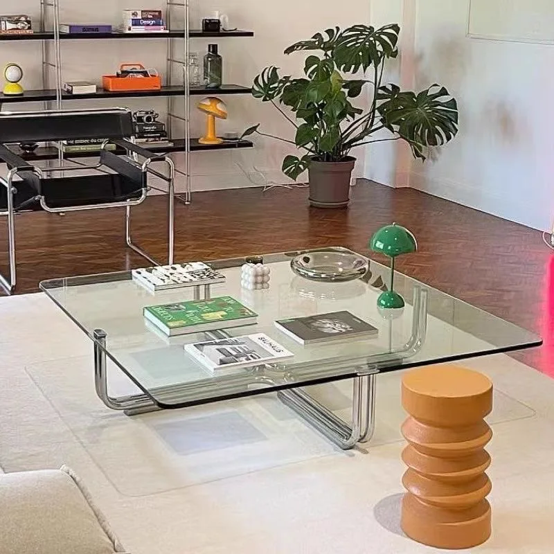 Moderner, einfacher Couchtisch aus Glas, Wohnzimmer für kleine Wohnungen, Sofa-Beistelltisch, quadratischer Designer-Couchtisch Image