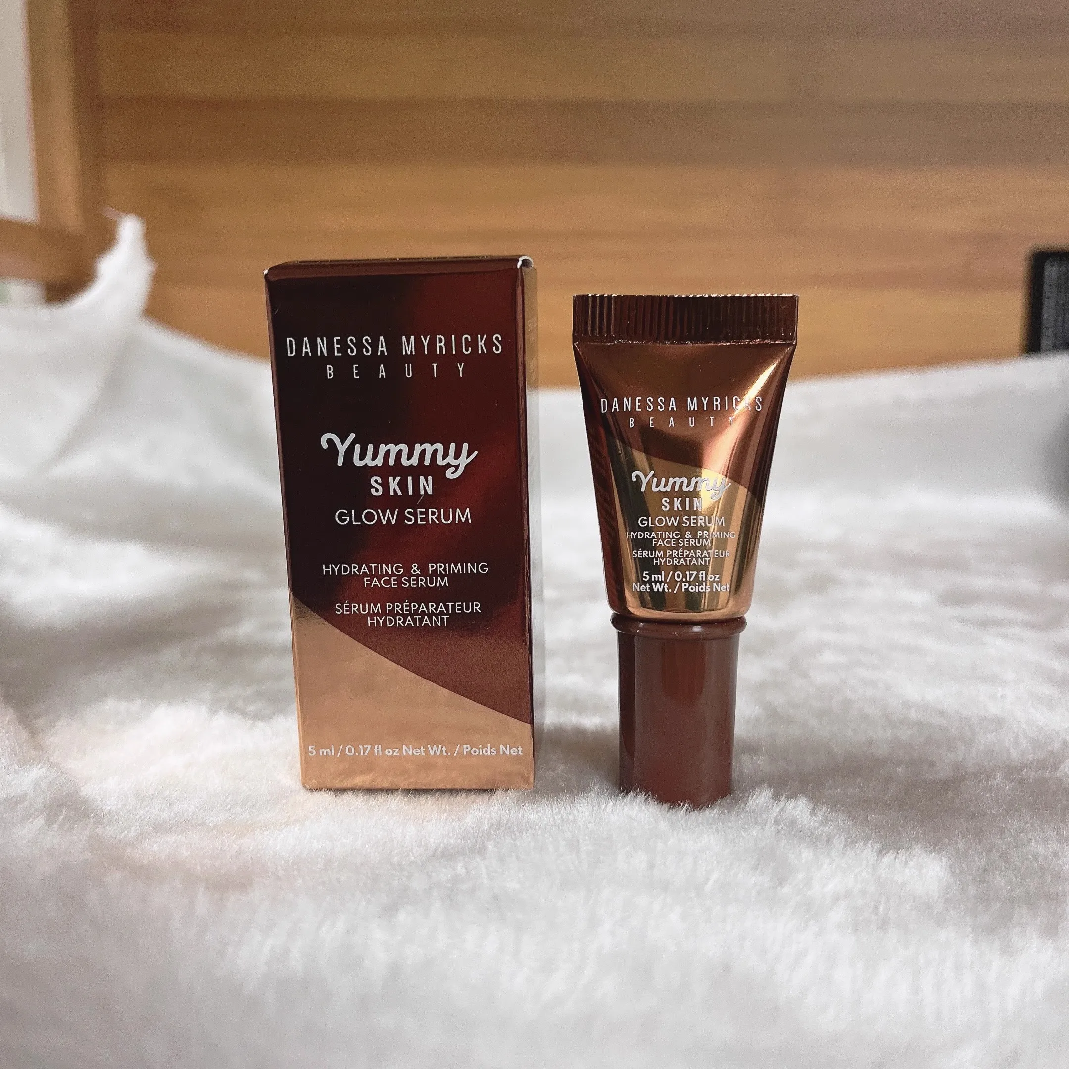 5 ml Probe Main Squeeze Yummy Skin Glow Serum Priming Gesichts-Make-up Charmante Myricks Gesichtsschatten Hervorhebungsflüssigkeit Natürliches Make-up Image
