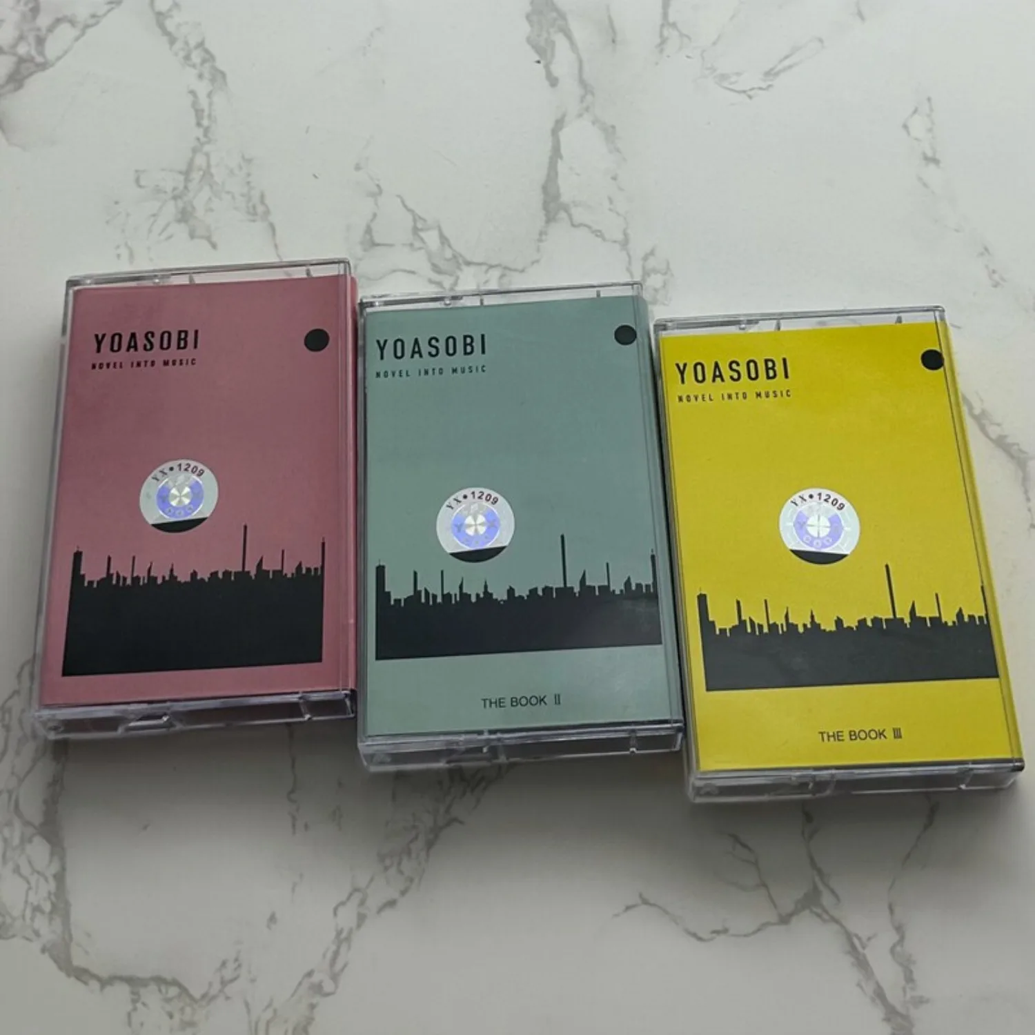 YOASOBI THE BOOK 1 2 3 Japanische J-Pop-Songs Kassetten Versiegelte Vintage Retro Audio-Sammlerstücke