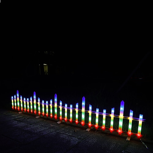 Weißer Lattenzaun mit Solarbeleuchtung für den Garten, Gartenzaun mit Solarleuchten und Fernbedienung, dekorativer Mini-Taschenzaun für kleine Blumenwege, Baumreihen, Gärten und als Haustierabsperrung