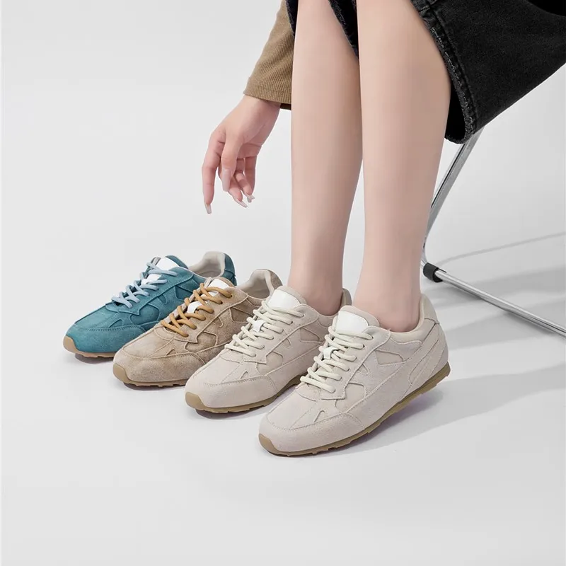Damen Sneakers 2026 Neu Echtes Leder Flache Damen Moral Trainingsschuhe Große Größen Retro Casual Damenschuhe