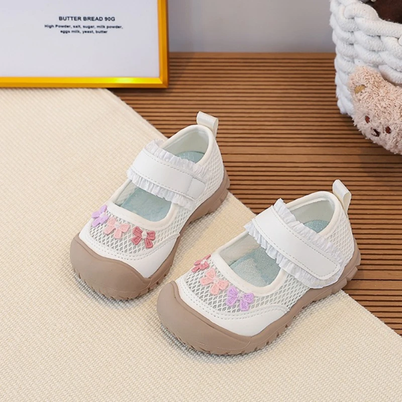 Mädchen Mary Jane Mesh-Schuhe Freizeitschuhe Kinder Atmungsaktive Rüschen-Ballerinas Kinder Schuhe mit Schmetterlings-Dekor Rutschfeste Kinder-Sandalen