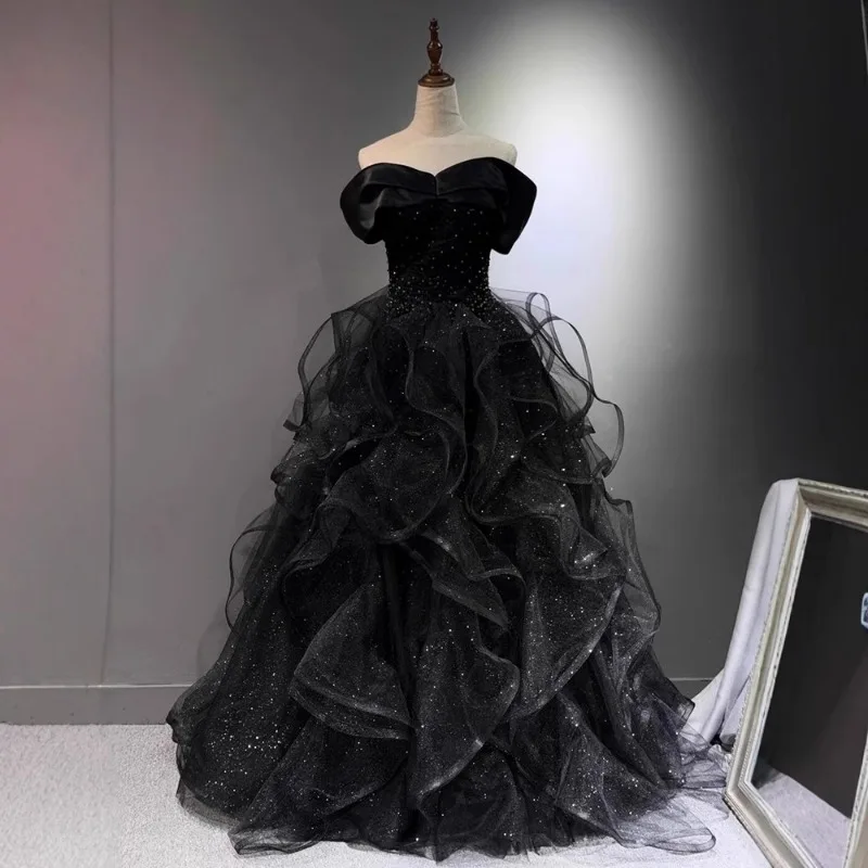 Schwarzes One-Shoulder-Abendkleid für Damen 2026 – Neuer Stil, High-End, Nischen-Design, für Studenten, Bankett, elegant, für Erwachsene, anpassbar