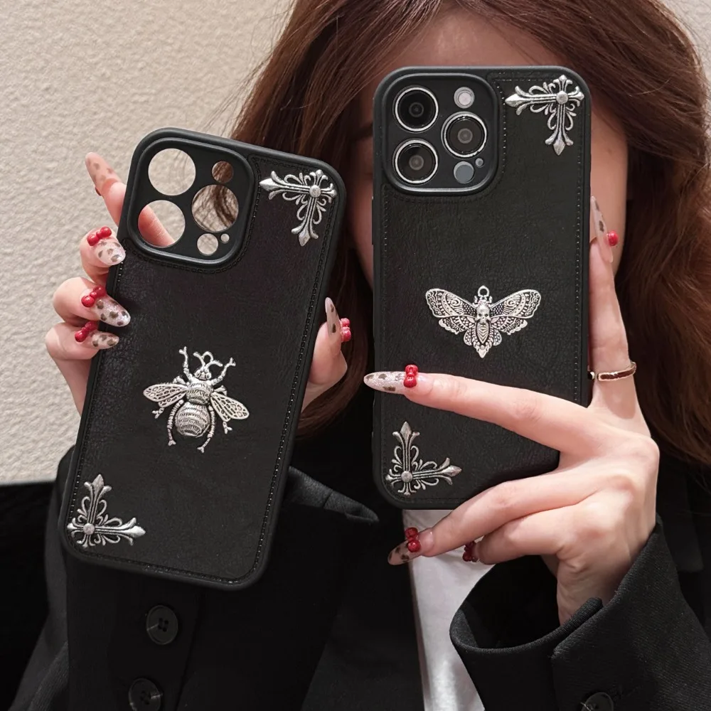 Luxuriöse Gothic-Handyhülle aus hochwertigem Leder für iPhone 16, 15, 14, 13, 12, 11, Pro Max, Modetrends, Metall-Honeybee-Schutzhülle Image