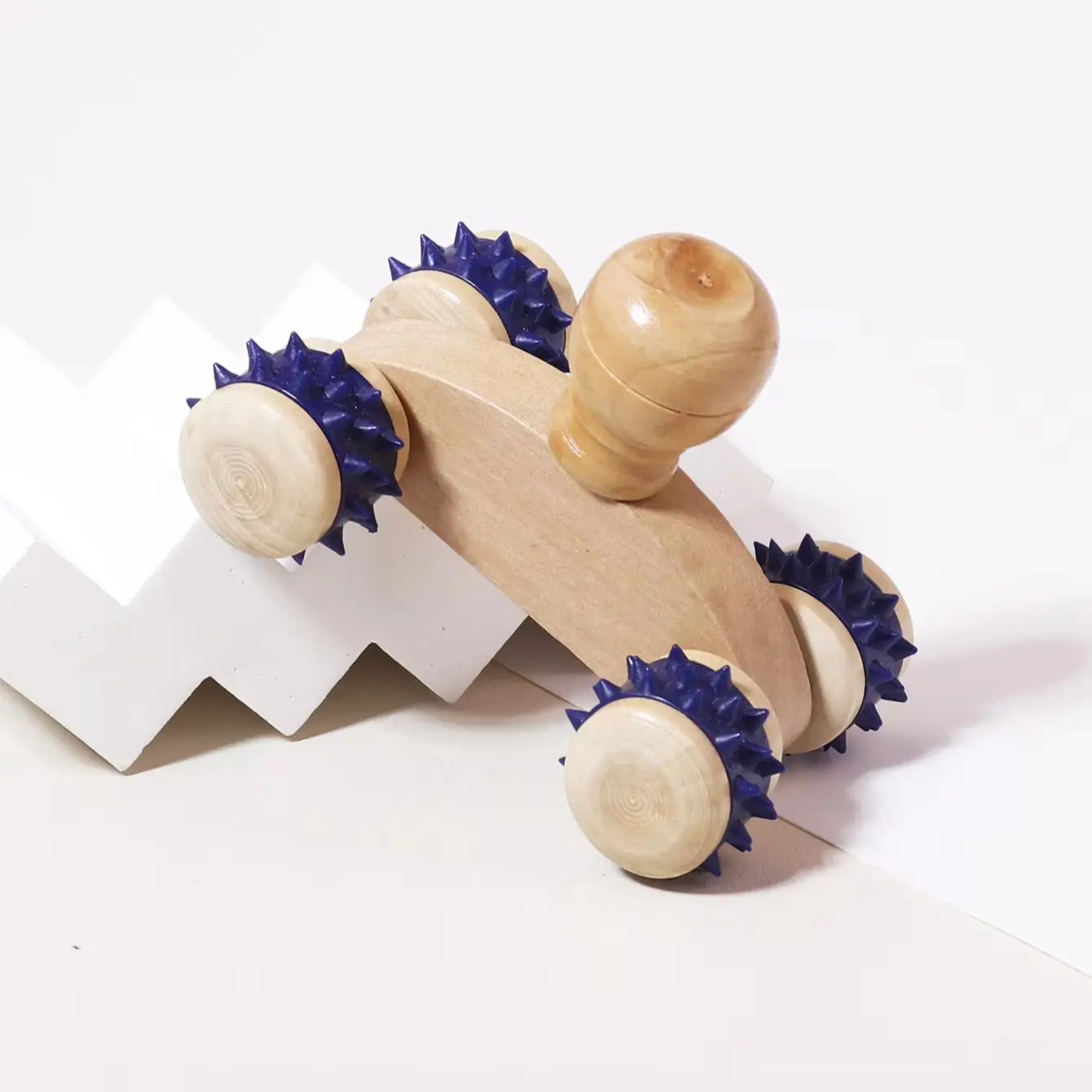 Handmassagegerät für Muskelkater, Körpermassagegerät aus Holz, verwendet für den Körper und den Hals. Für Haarschmuck Image