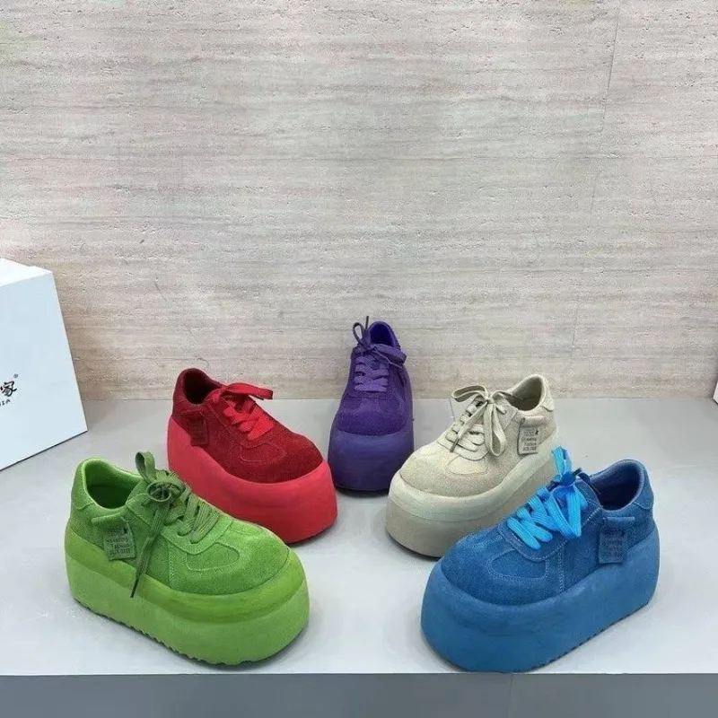 Gespleißte Plateau-Sneaker, Frühlingsneuheit, runde Zehenpartie, Schnürung, rutschfest, erhöhte Sohle, Low-Top, Einzelmodell Image