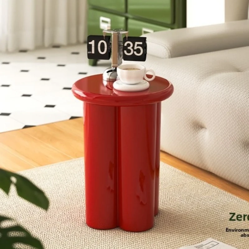 Neues Modell Langlebiger, schlichter, leichter Luxus-Ecksofa für kleine Wohnungen, kreativer Couchtisch, kleiner Teetisch Image