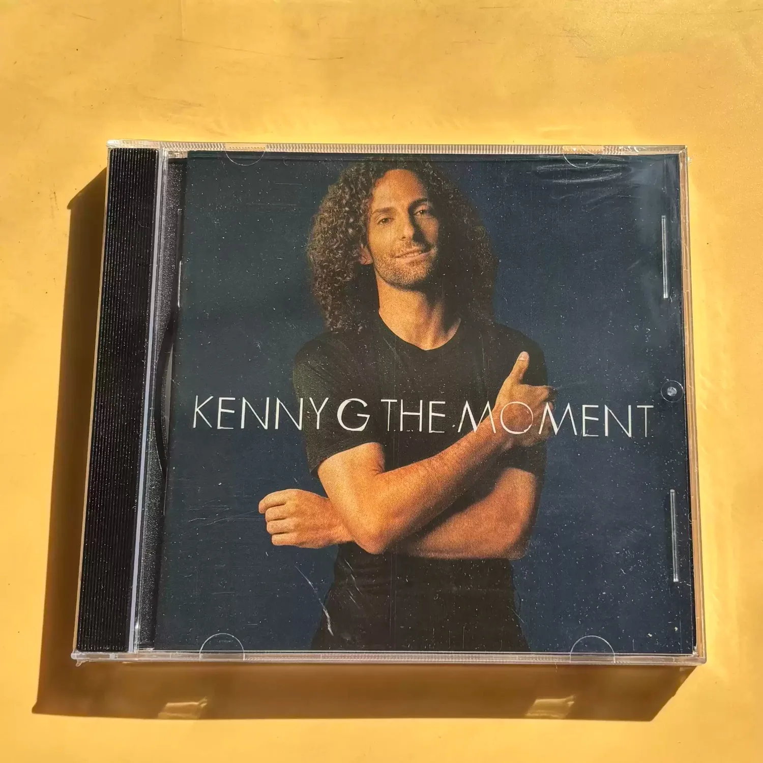 Kenny G "The Moment" Definitives Smooth-Jazz-Album, Zeitgenössisches Saxophon-Meisterwerk, Ikonische Sax-Jazz-Aufnahme Image