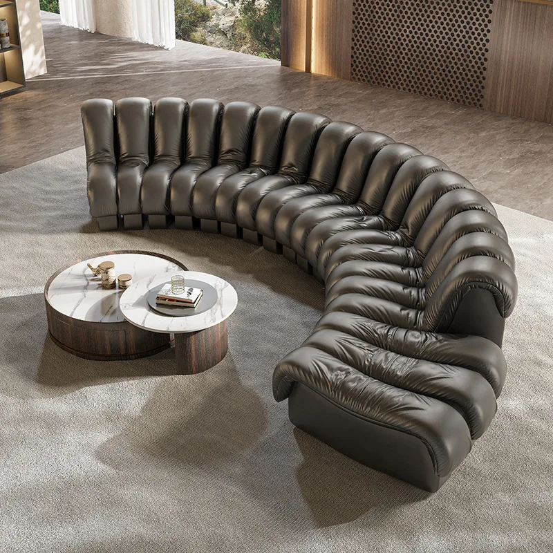 Luxuriöses Einzigartiges Sofa Schlangenförmiges Schwarzes Leder Gebogenes Modulares Ecksofa-Set