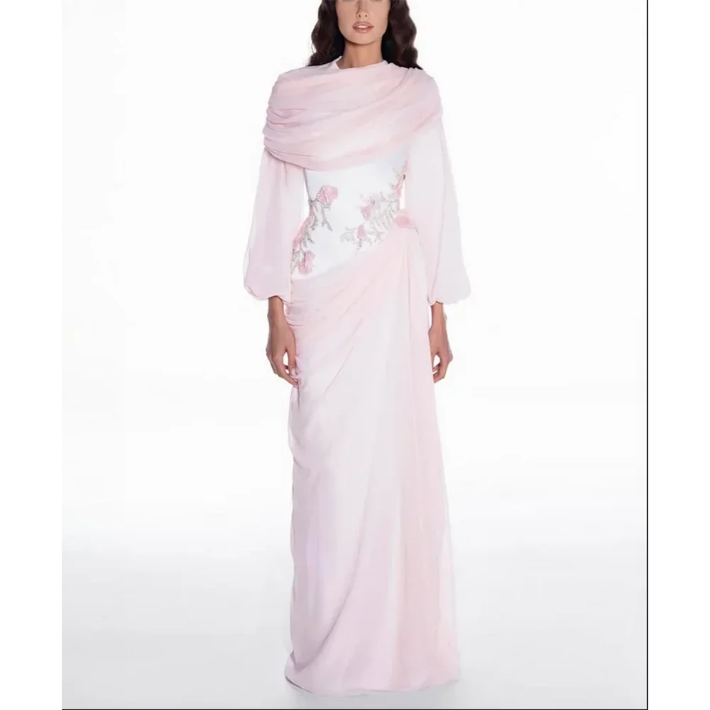 Elegantes Rosa Chiffon-Abendkleid mit Langen Ärmeln, Drapiertem Ausschnitt und Besticktem Formellem Kleid für Hochzeitsgäste Image