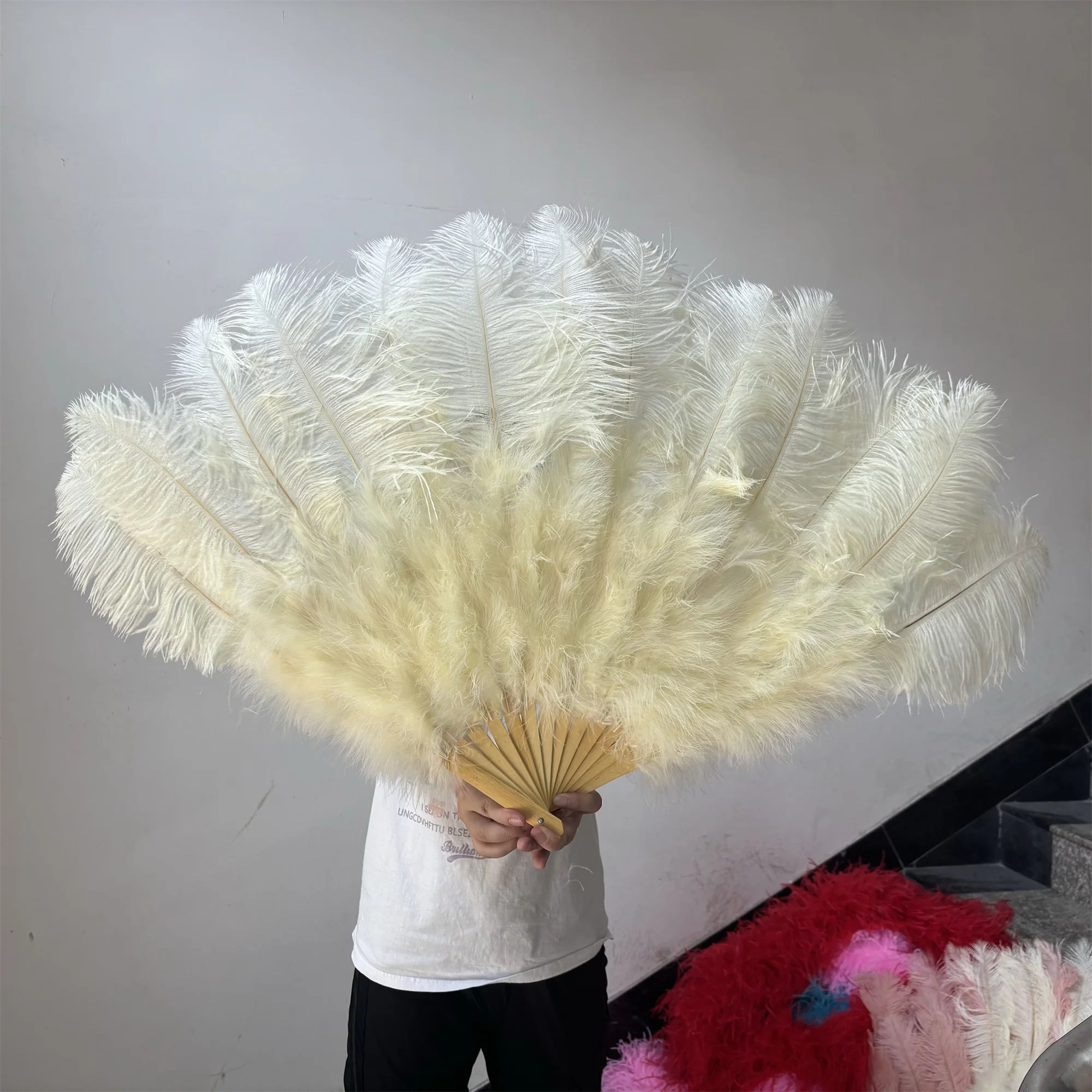 Luxury Ostrich Feather Fan Large Folding Dance Fan For Performance And Events 24 39.37 In 1pcs 51.18 In 1pcs