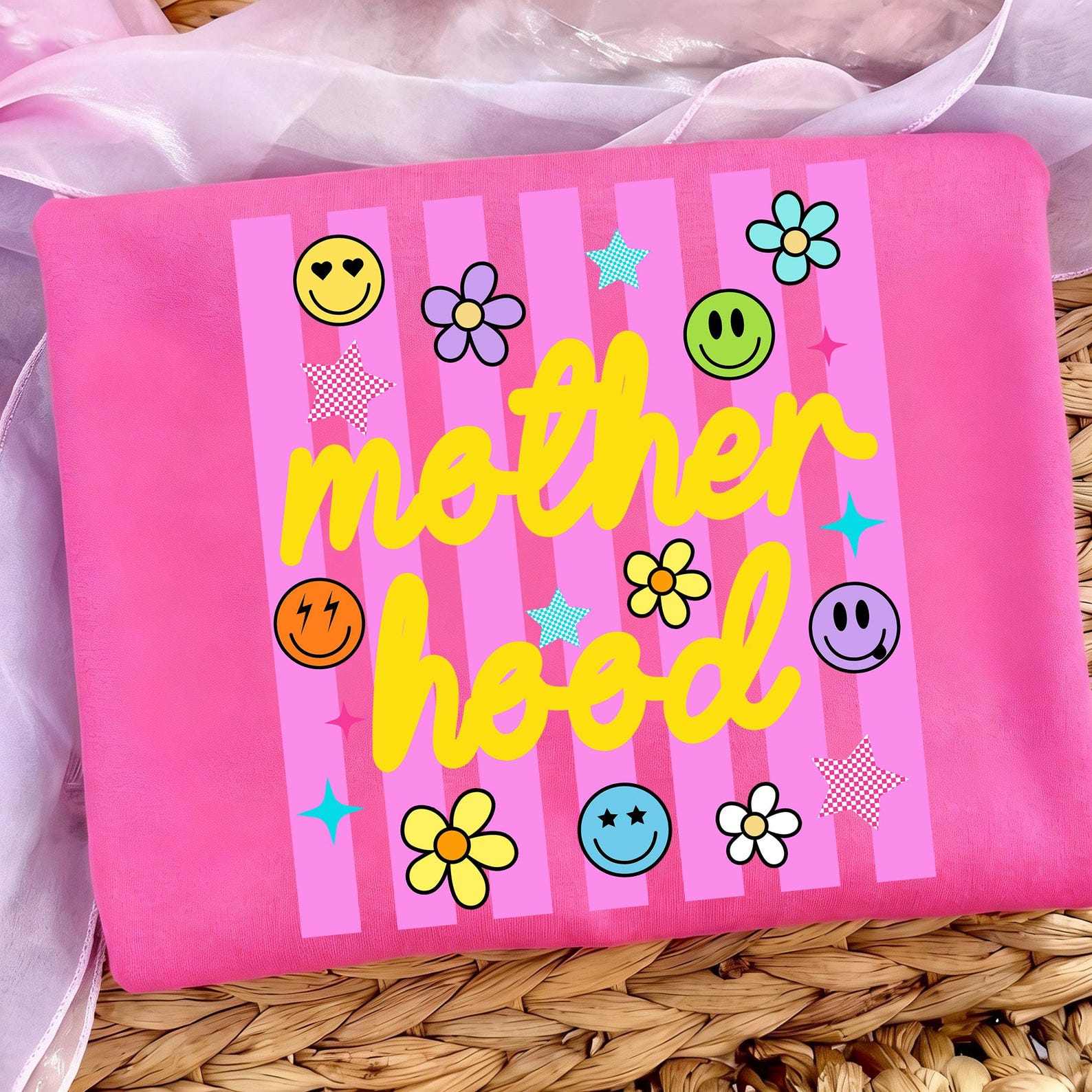 Motherhood Shirt Trendy Smiley Mom Life Graphic Tee Cute Gift For Mom pink l sweatshirt