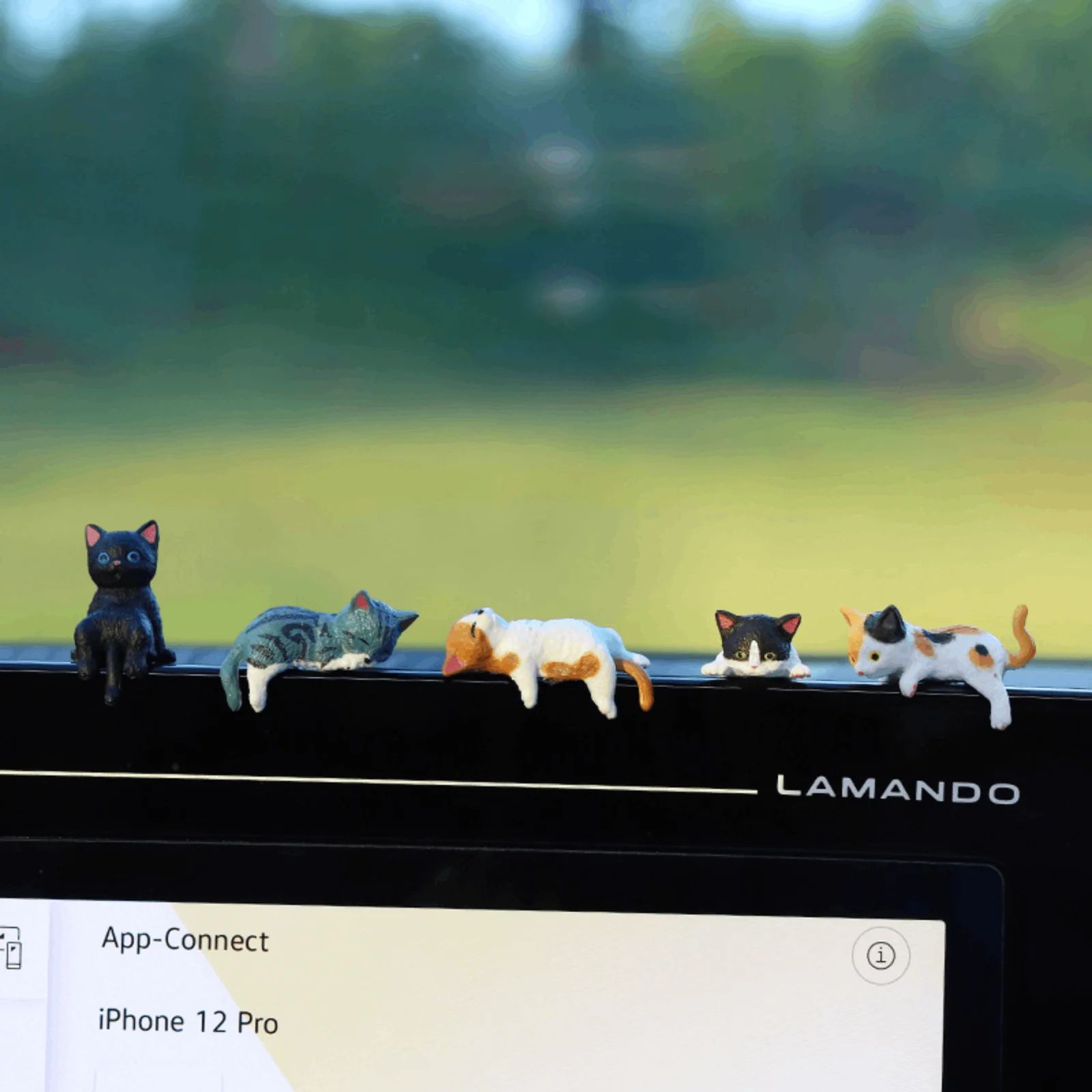 Charming Mini Cat Figurine Decor Cute Desk Decoration For Cat Lovers f