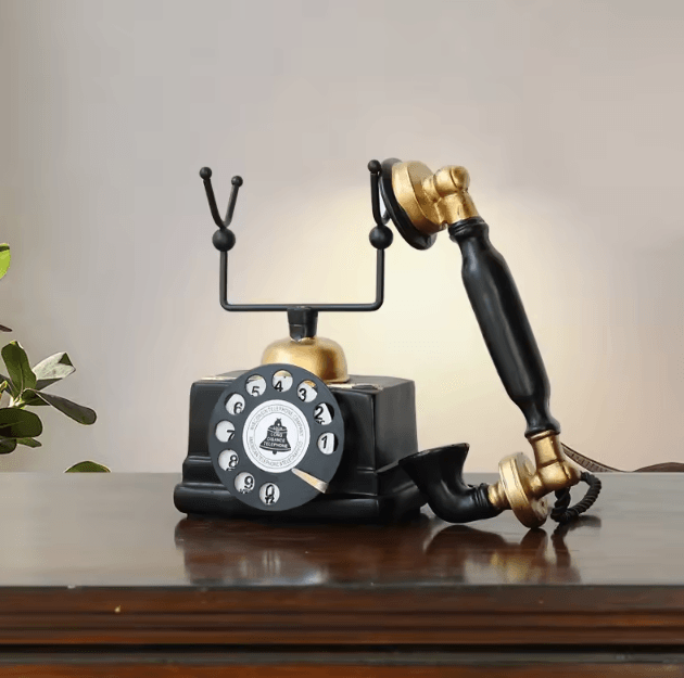Vintage Retro Telephone Resin Ornament Classic Retro Telephone Decor For Timeless Living Room Style Vintage Retro Telephone Resin Ornament Classic Retro Telephone Decor For Timeless Living Room Style