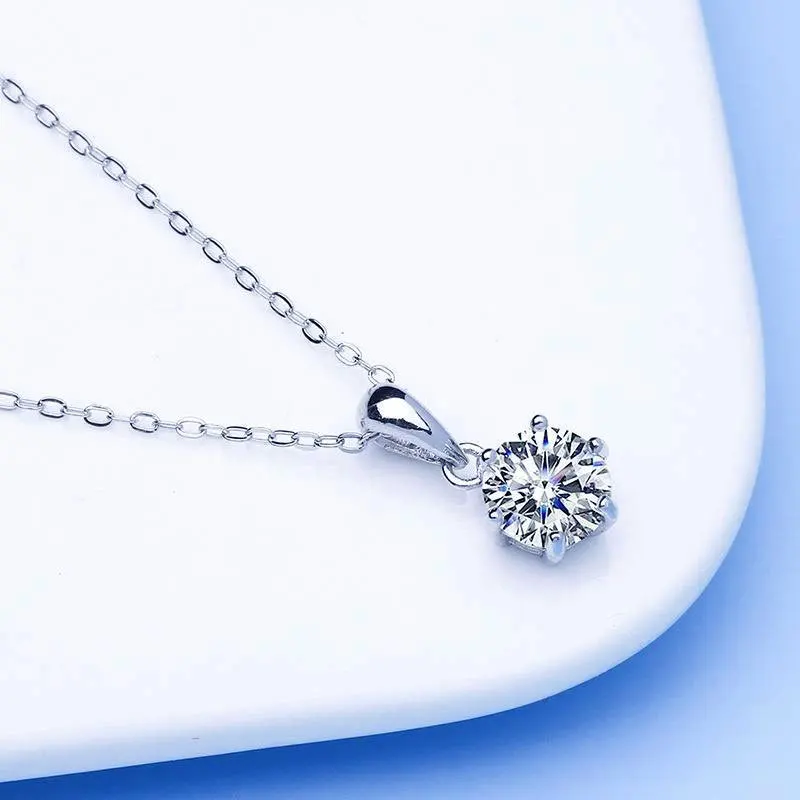 925 Silber Halskette Anhänger Glänzender Zirkon für Damen Hochzeit Sterling Silber Schmuck Verlobungs-Charm Party Geschenk Royal Image