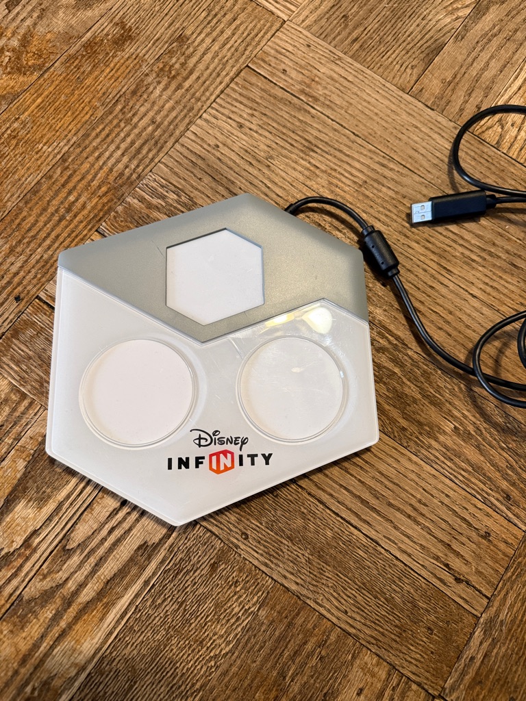 Disney Video Games & Consoles | Disney Infinity Hex Game Portal In White And Gray | Color: Gray/White | Size: Os