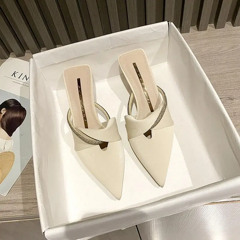 2026 neue, schlanke Sandaletten mit spitzer Zehenpartie für Damen, im Stil von Müller-Halbsandalen mit hohen Absätzen für den Außenbereich Image